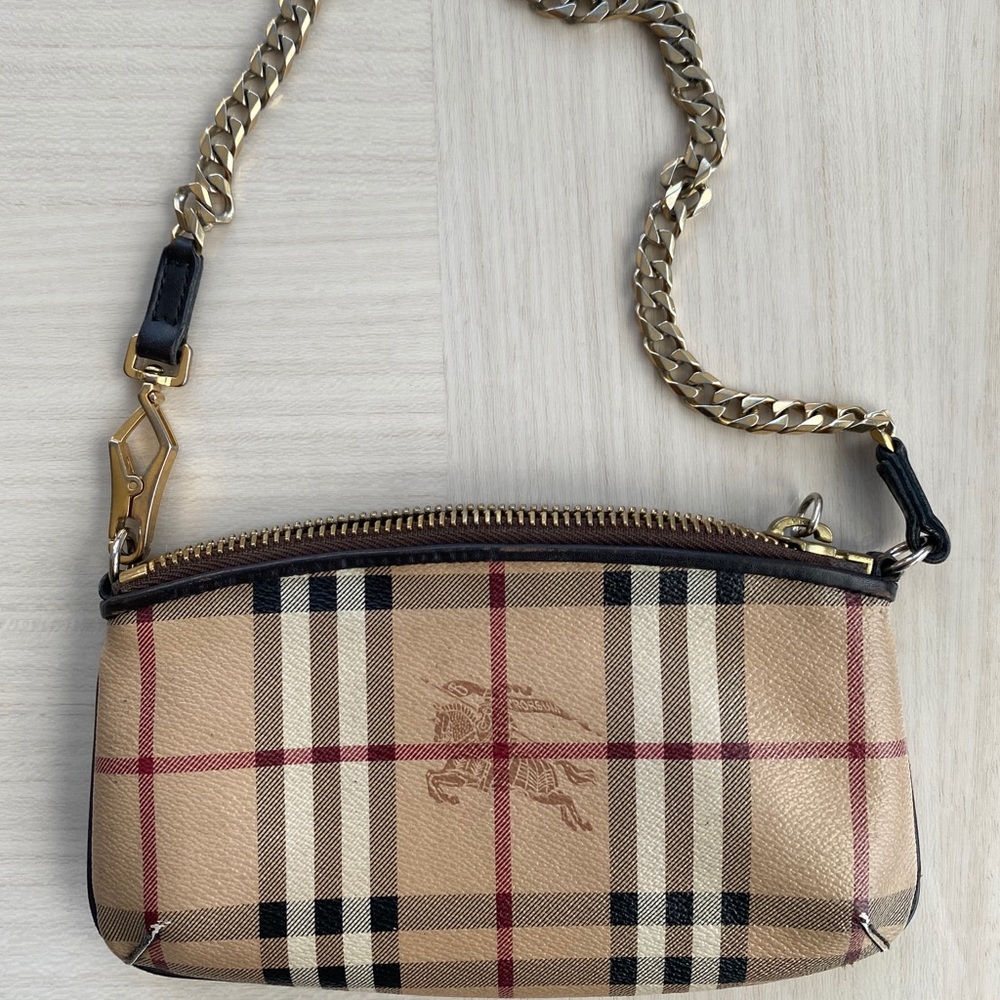 Burberry wallet/pouch bag